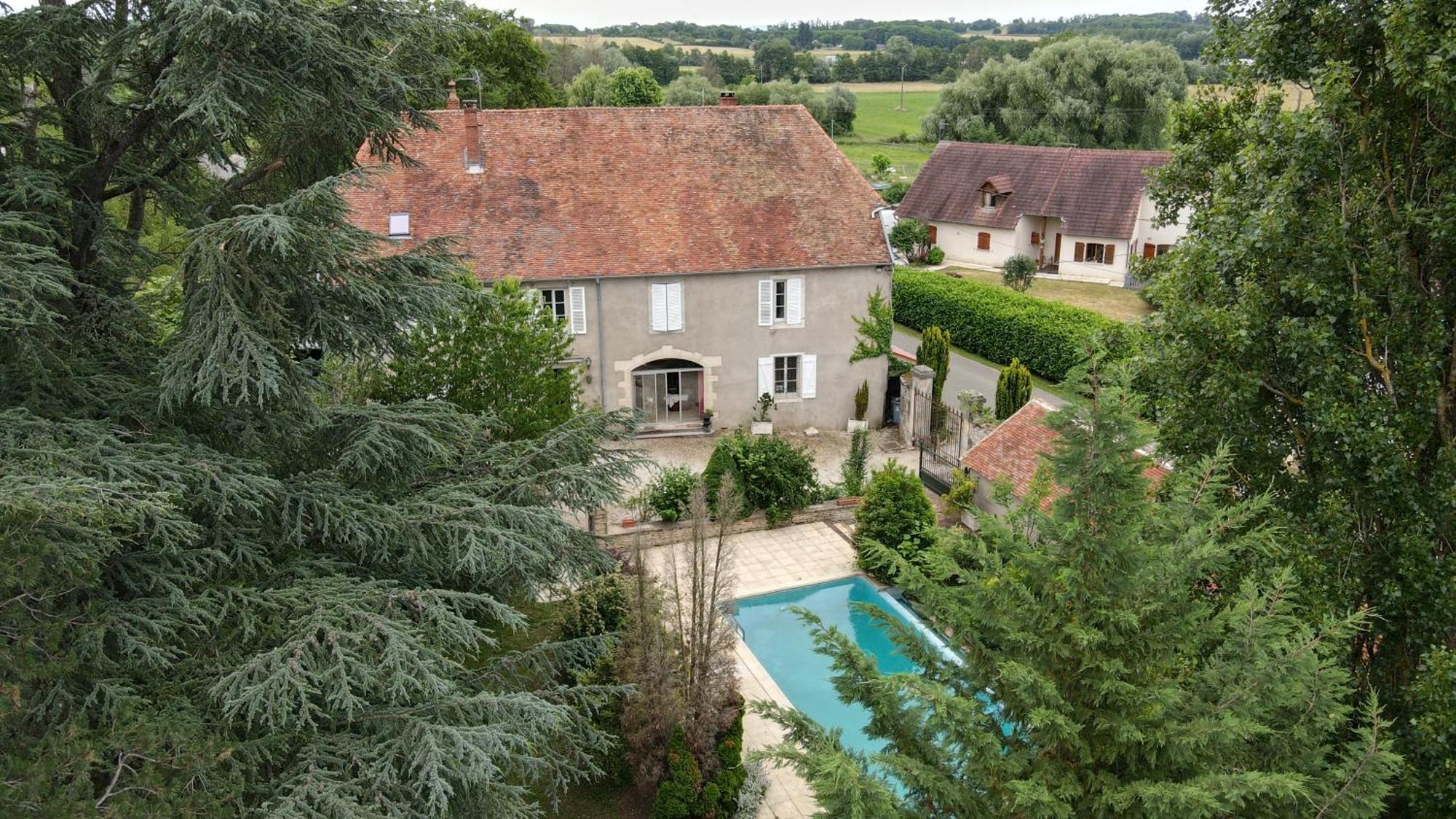 Le Cedre Bleu - Maison D'Hotes Chatenois (Jura) Exterior photo